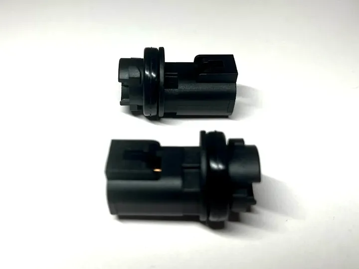 PAIR - Parker - Corner Light Sockets