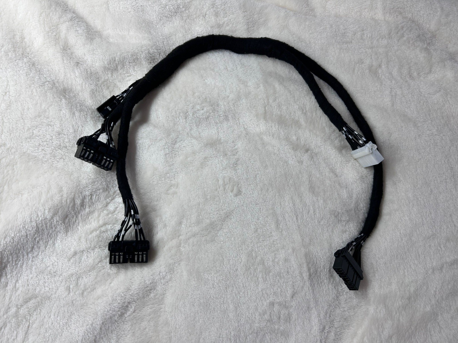 Digital Cluster Harness